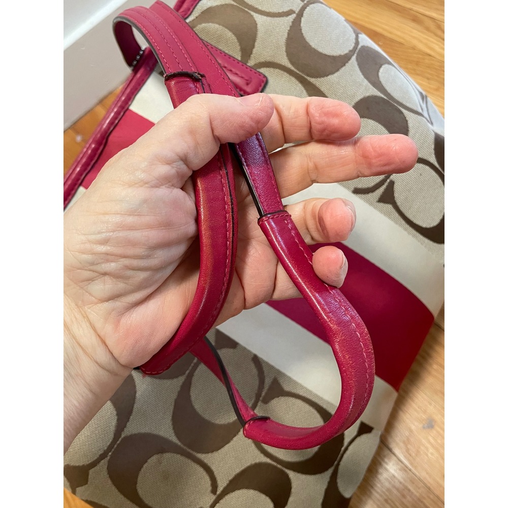 Coach Hamptons Weekend Signature Stripe Tote Purse Berry Style 10054 - Picture 5 of 13